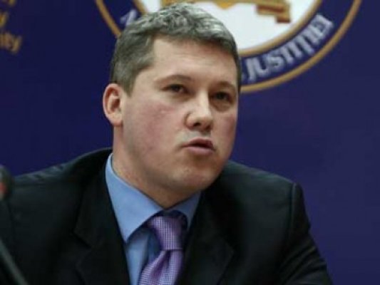 Premierul interimar Predoiu, despre situaţia furnizării căldurii la Mangalia: Nu se înţeleg consilierii locali